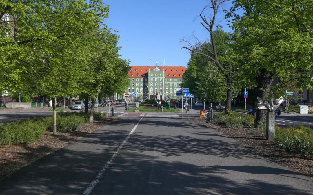 Regulacja wynagrodzeń w jednostkach organizacyjnych Miasta Szczecin w 2025 roku